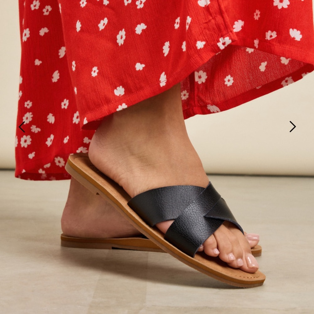 Roxy Andreya Slide Sandals Black Tan Size 8 NWT